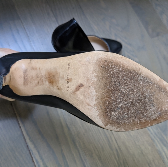 Black Manolo Blahnik pumps 4" heel - Picture 4 of 12